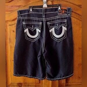 True Religion Board Shorts Men's Size 42 Navy and White